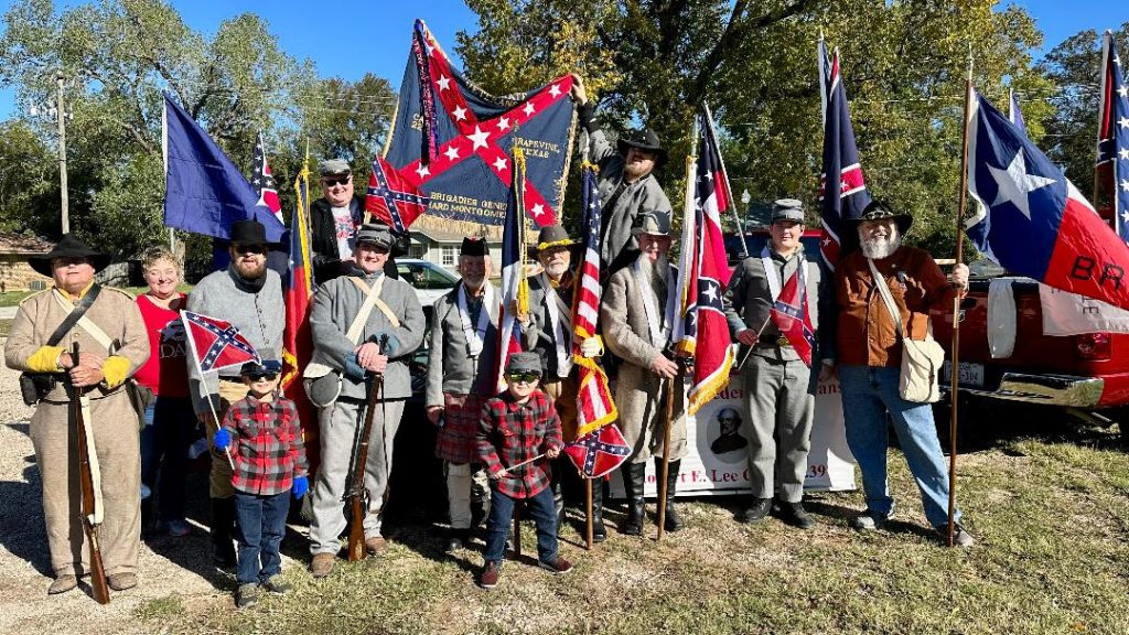 Grapevine Veterans day Parade 2022